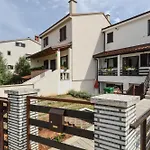 Διαμέρισμα Loredana 11057 Πούλα