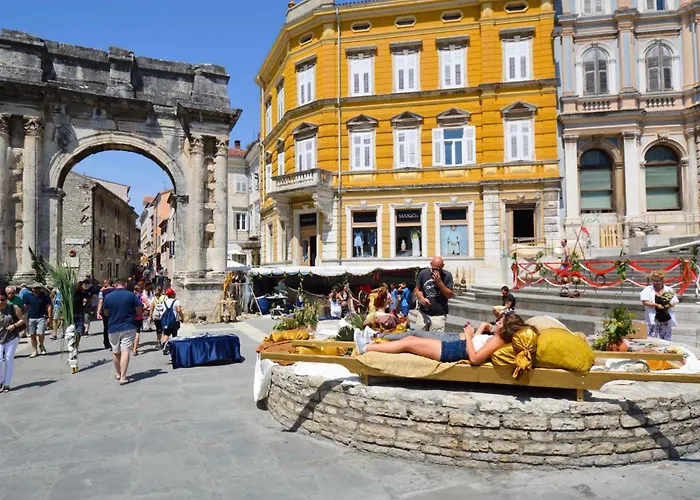 Loredana 11057 Daire Pula